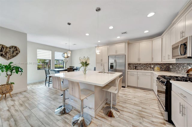 5 of 40 - 12512 Nw 32nd Mnr, Sunrise, FL