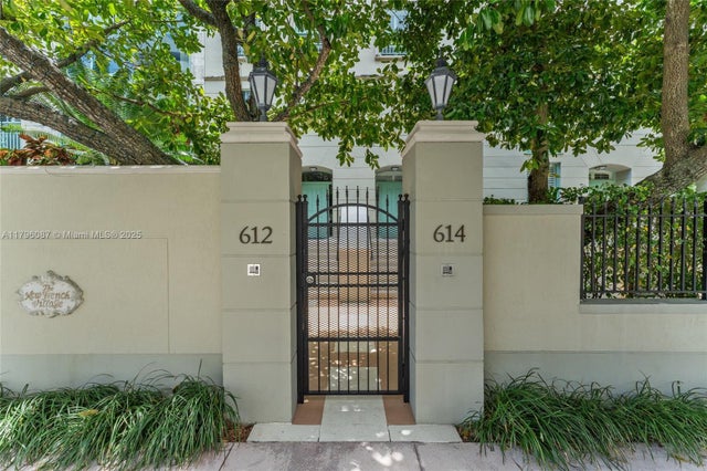 2 of 36 - 614 Valencia Ave 103, Coral Gables, FL