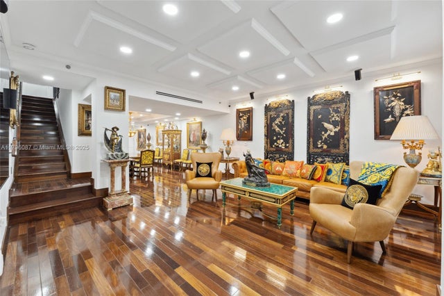 3 of 36 - 614 Valencia Ave 103, Coral Gables, FL