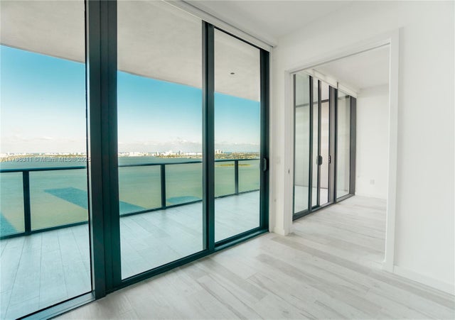 4 of 34 - 480 Ne 31st St 2906, Miami, FL