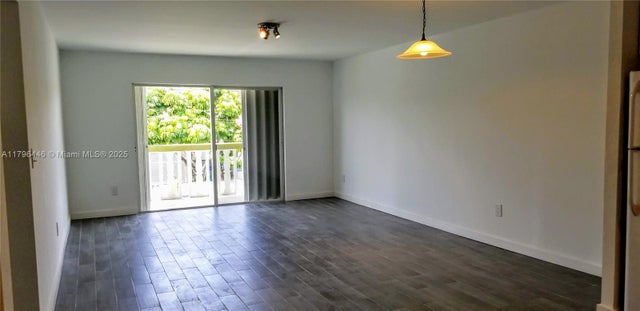 3 of 32 - 15205 Ne 6th Ave D204, Miami, FL