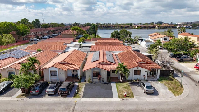 3 of 36 - 2462 W 65th St, Hialeah, FL