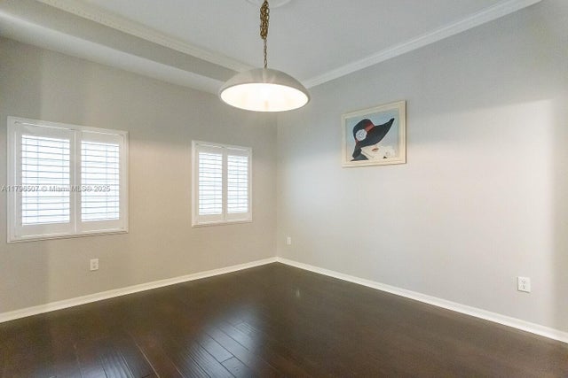 3 of 75 - 1741 E Trafalgar Cir, Hollywood, FL