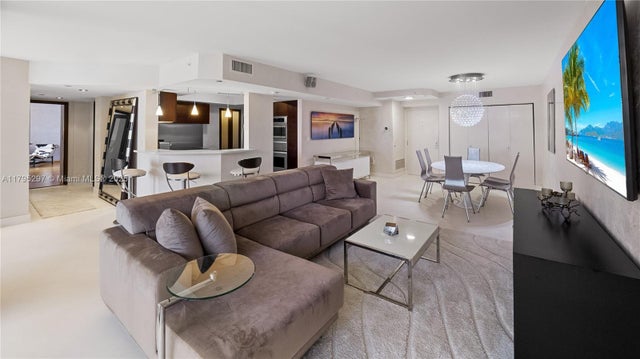 4 of 21 - 1900 Sunset Harbour Dr 2008, Miami Beach, FL