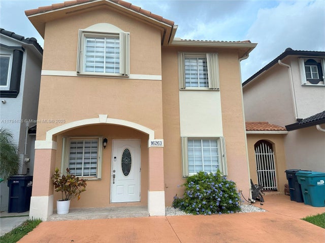 1 of 33 - 16263 Sw 97th St 16263, Miami, FL