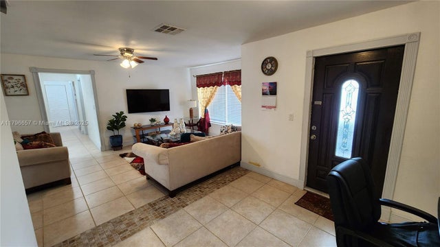5 of 27 - 6881 Sheridan St, Hollywood, FL