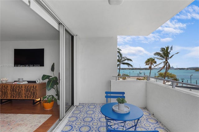 1 of 44 - 11 Island Ave 407, Miami Beach, FL