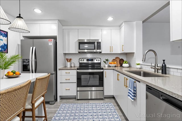 1 of 13 - 2860 Somerset Dr 101k, Lauderdale Lakes, FL