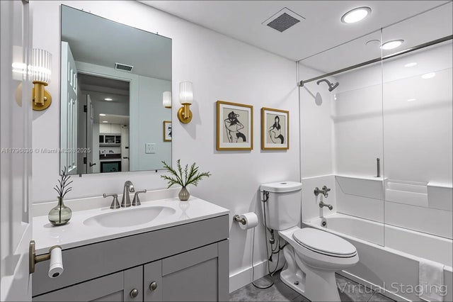 4 of 13 - 2860 Somerset Dr 101k, Lauderdale Lakes, FL