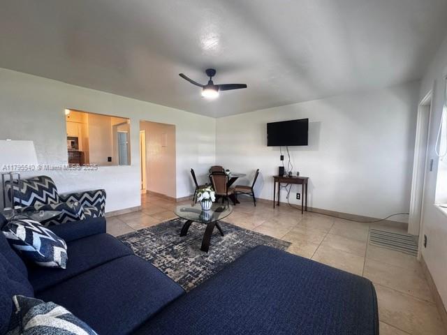 3 of 14 - 801 Atlantic Shores Blvd 115, Hallandale Beach, FL