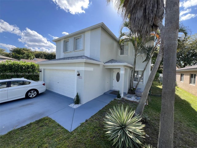 2 of 25 - 1241 Sw 46th Way, Deerfield Beach, FL