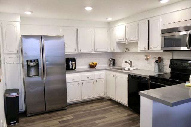 4 of 15 - 13499 Biscayne Blvd. 610, North Miami, FL