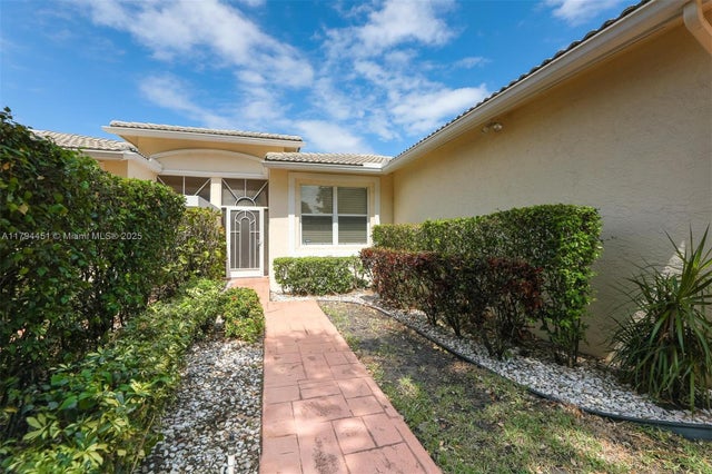 2 of 43 - 9591 N Crescent View Dr N 9591, Boynton Beach, FL