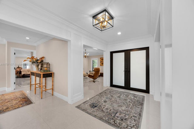 4 of 31 - 15920 Sw 81st Ave, Palmetto Bay, FL