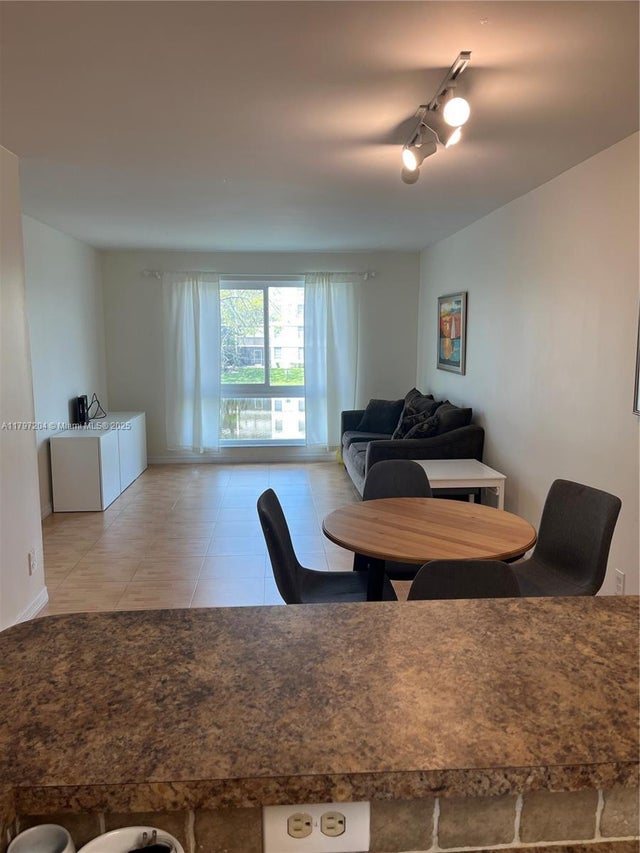 4 of 22 - 2106 S Cypress Bend Dr 203, Pompano Beach, FL
