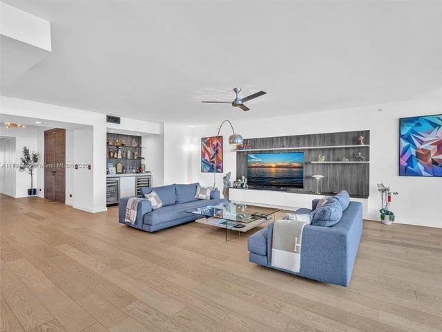 5 of 64 - 3201 Ne 183rd St 2102, Aventura, FL