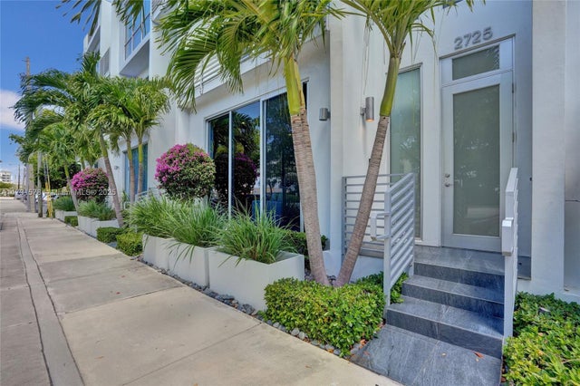 5 of 59 - 2725 Ne 1st St, Pompano Beach, FL
