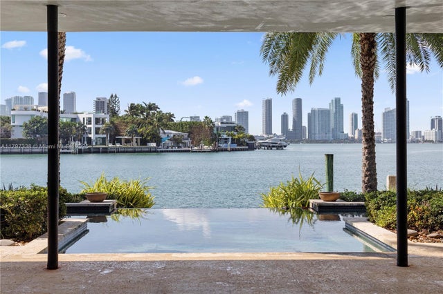 3 of 24 - 250 W San Marino Dr, Miami Beach, FL