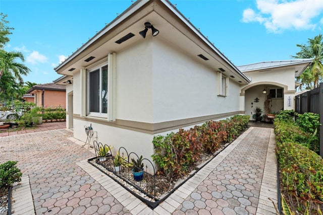 2 of 33 - 7045 Sw 161 Pl, Miami, FL