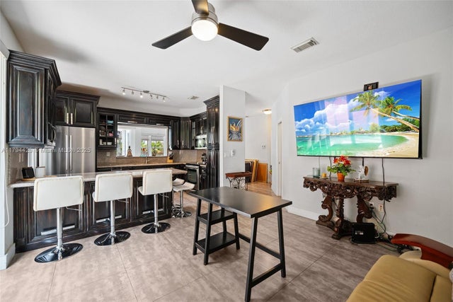 5 of 33 - 7045 Sw 161 Pl, Miami, FL