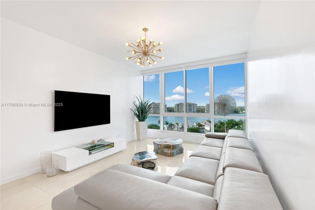 5 of 23 - 100 S Pointe Drive 903, Miami Beach, FL