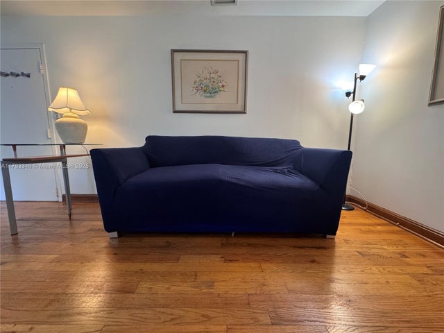 4 of 22 - 361 Collins Ave A2, Miami Beach, FL