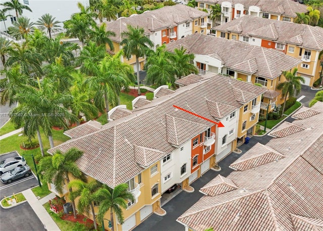 3 of 34 - 18445 Ne 27th Pl, Aventura, FL
