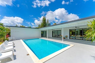 Photo of Listing #A11792139