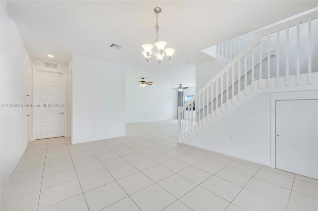 2 of 20 - 704 Ne 193 St, Miami, FL