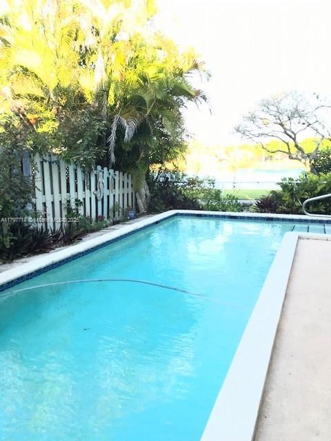 2 of 37 - 10135 Sw 156th Ave, Miami, FL