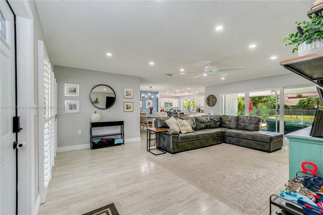 3 of 30 - 9652 Nw 19th Pl, Sunrise, FL