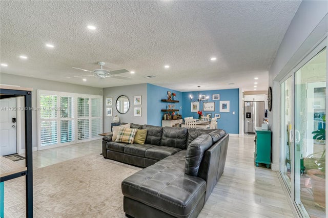 5 of 30 - 9652 Nw 19th Pl, Sunrise, FL