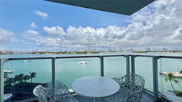 1 of 22 - 1100 West Ave 812, Miami Beach, FL