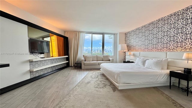 2 of 21 - 1100 West Ave 1108, Miami Beach, FL