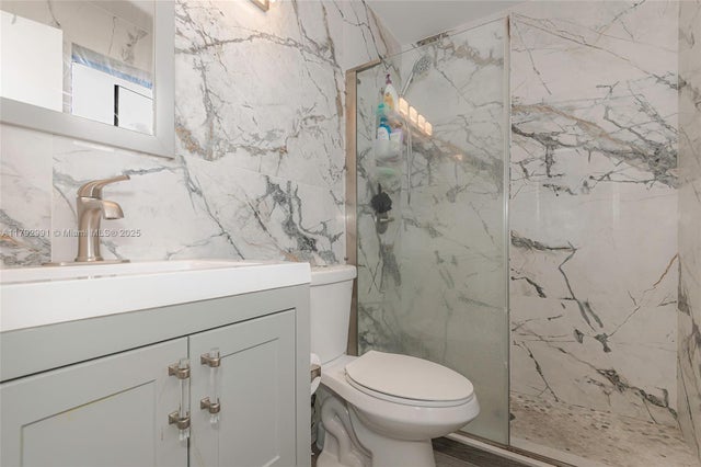 2 of 28 - 11733 Nw 11th St, Pembroke Pines, FL