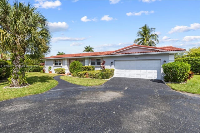 1 of 34 - 7185 E Tropical Way, Plantation, FL