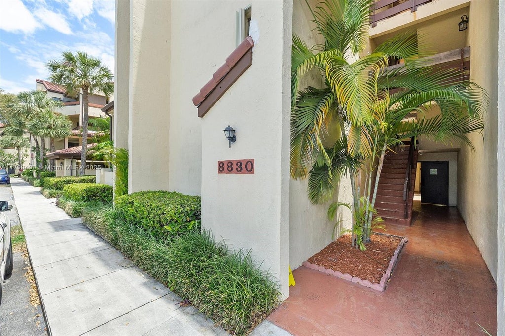 8830 Sw 123rd Ct I-308, Miami
