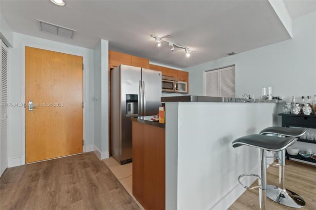 4 of 42 - 253 Ne 2nd St 2201, Miami, FL