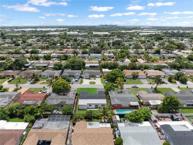 4 of 41 - 7613 Coral Blvd, Miramar, FL