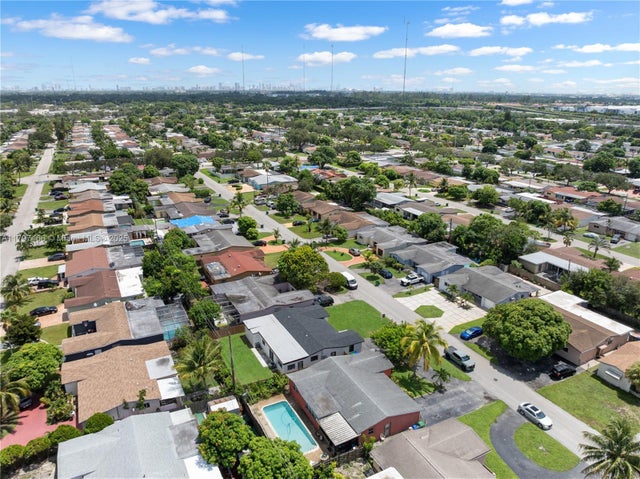 5 of 41 - 7613 Coral Blvd, Miramar, FL