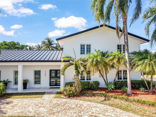 2 of 69 - 7501 Sw 174th St, Palmetto Bay, FL