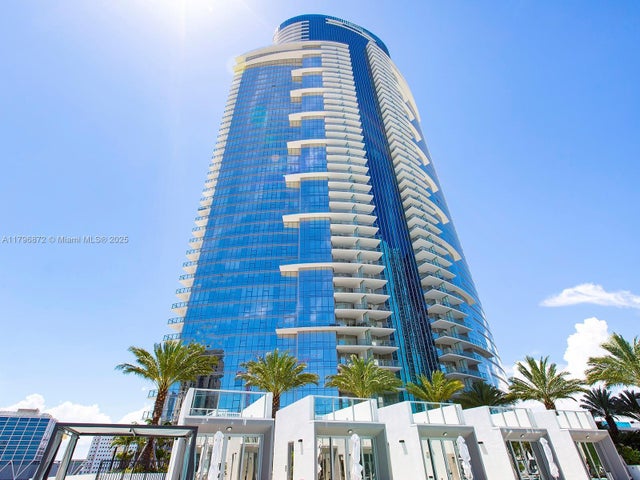 5 of 35 - 851 Ne 1st Ave Ph5011, Miami, FL