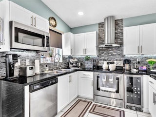 Photo of Listing #A11797995