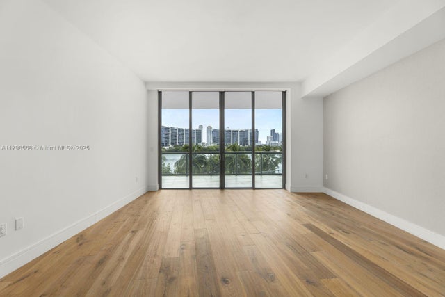 4 of 63 - 3300 Ne 188th St 217, Aventura, FL