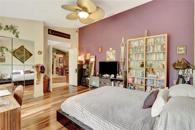5 of 38 - 95 E Westwood Cir E, West Palm Beach, FL