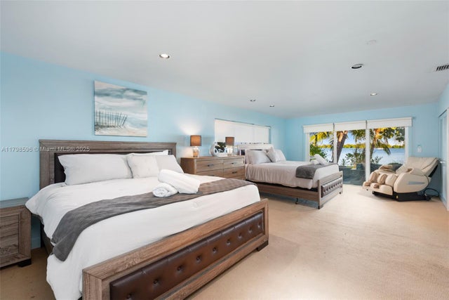 5 of 30 - 7305 Belle Meade Island Dr, Miami, FL