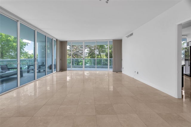 4 of 31 - 2127 Brickell Ave 505, Miami, FL