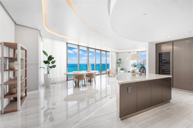 3 of 28 - 18975 Collins Ave 600, Sunny Isles Beach, FL