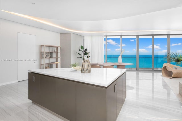 4 of 28 - 18975 Collins Ave 600, Sunny Isles Beach, FL