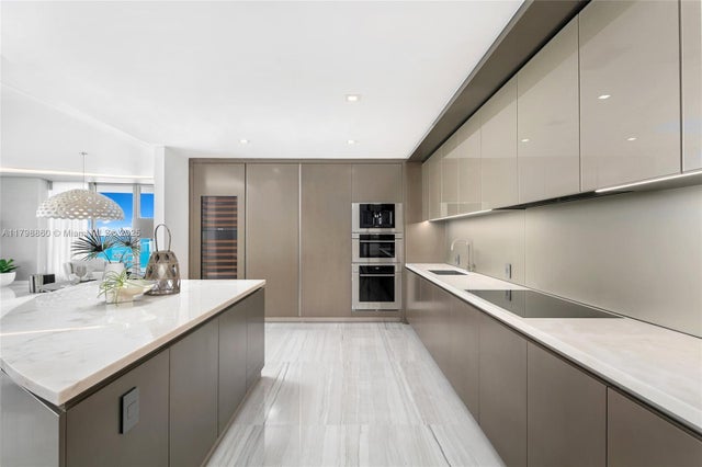 5 of 28 - 18975 Collins Ave 600, Sunny Isles Beach, FL
